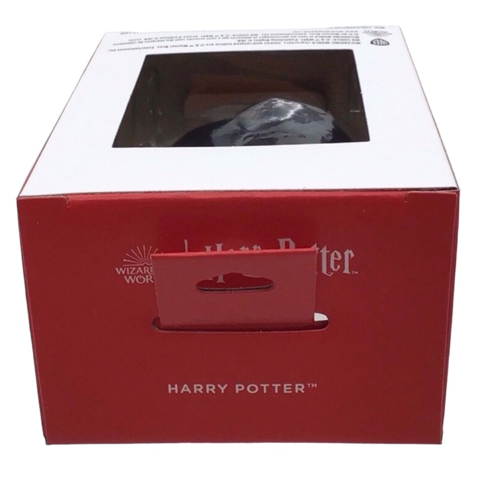 Hallmark Harry Potter “Harry Potter with Wand” Christmas Ornament (NWT) - Picture 9 of 10